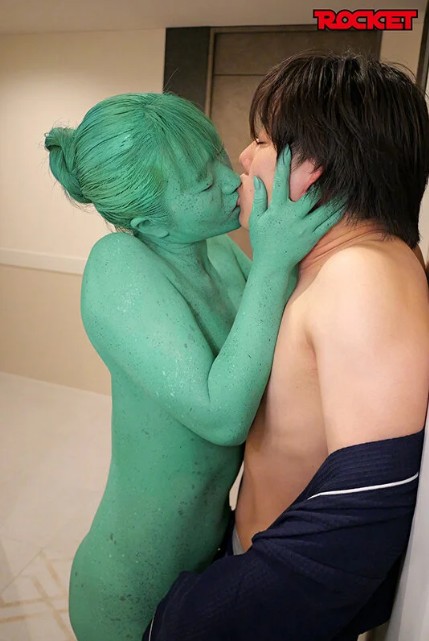 ボディペイントメッシー