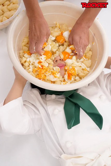 満点評価のメッシー顔面ぶっかけ全身ドロドロ最高峰