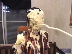 顔面メッシー中心の作品レビュー｜緊張感が伝わるインディーズ撮影