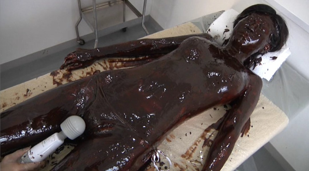 マヨネーズ全身メッシー