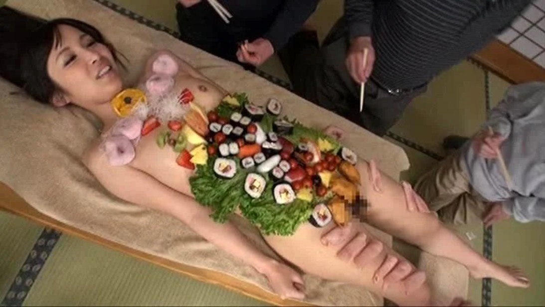 宴会刺身女体盛りメッシー